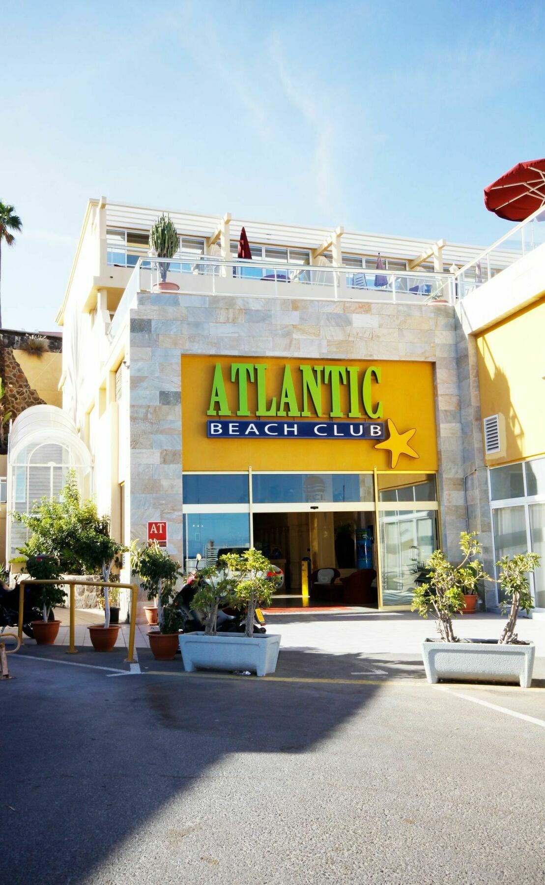 Atlantic Beach Club 普拉亚戴尔雷安格莱斯 外观 照片